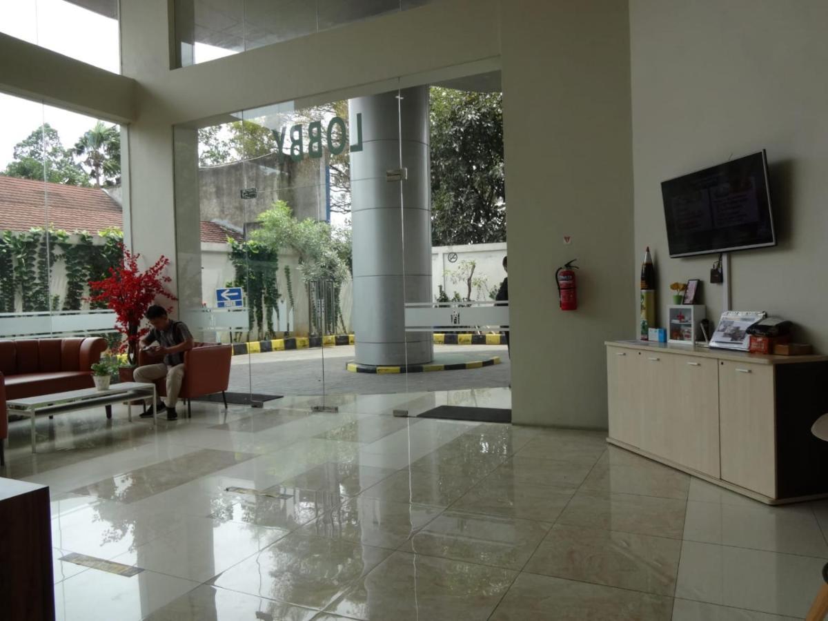 Padina Suites Tangerang Eksteriør bilde
